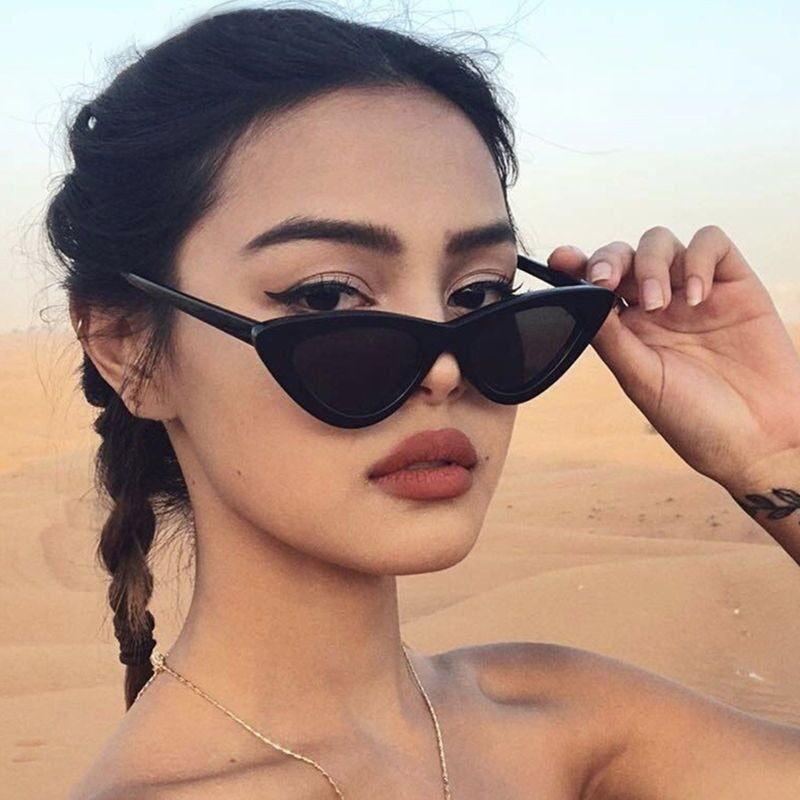 iGUETTA 2019 Small Cat Eye Sunglasses Women Retro Black White Cateye Sun Glasses Fashion Vintage Brand Designer Sunglasses