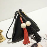 Mini Triangle Women Clutch Purse Hand Bag Wristlets Strap Small Women Bag Lady Clutches Casual Phone Package
